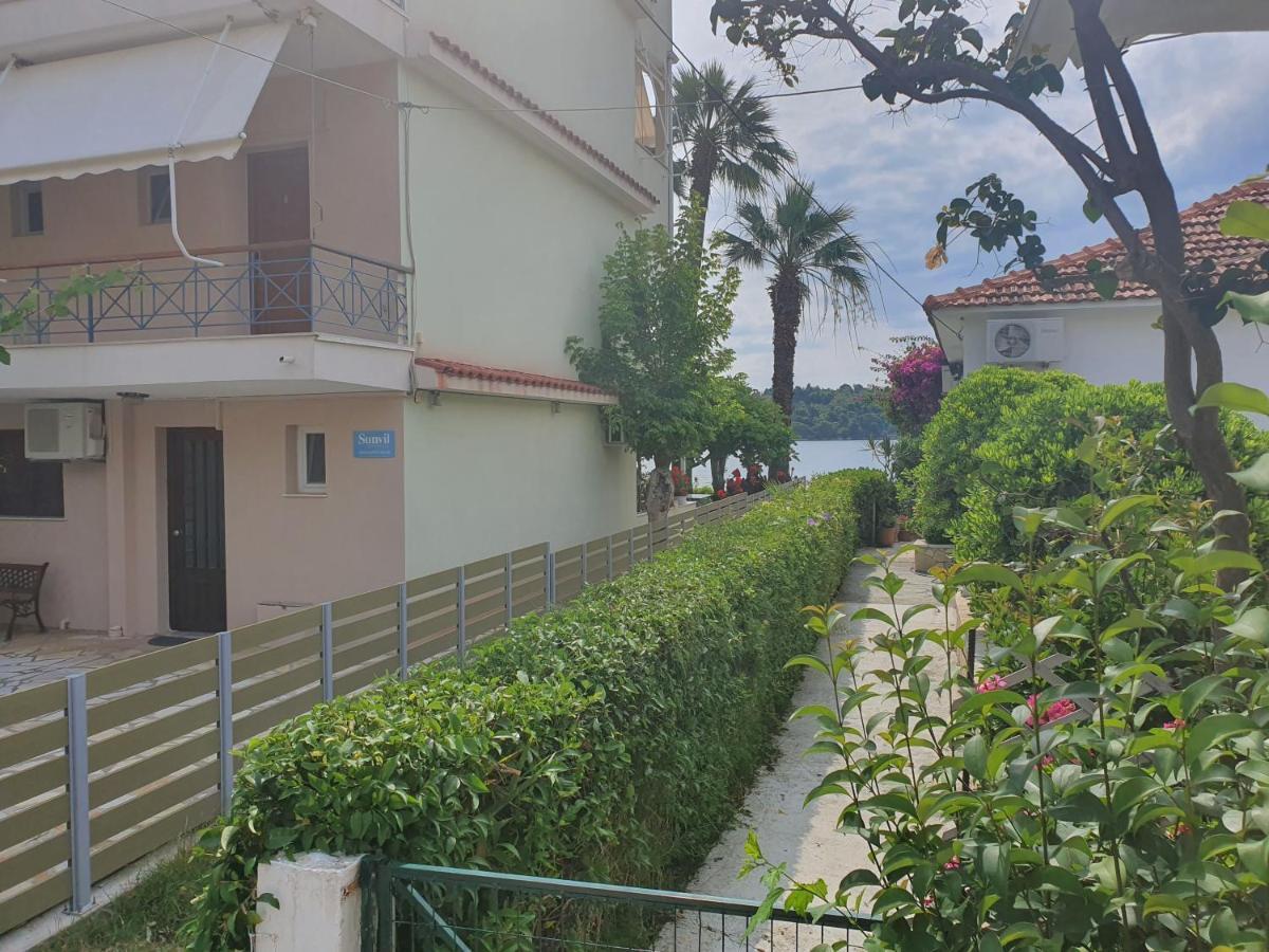 Daglas Seaside Studios Nydri  Exterior foto